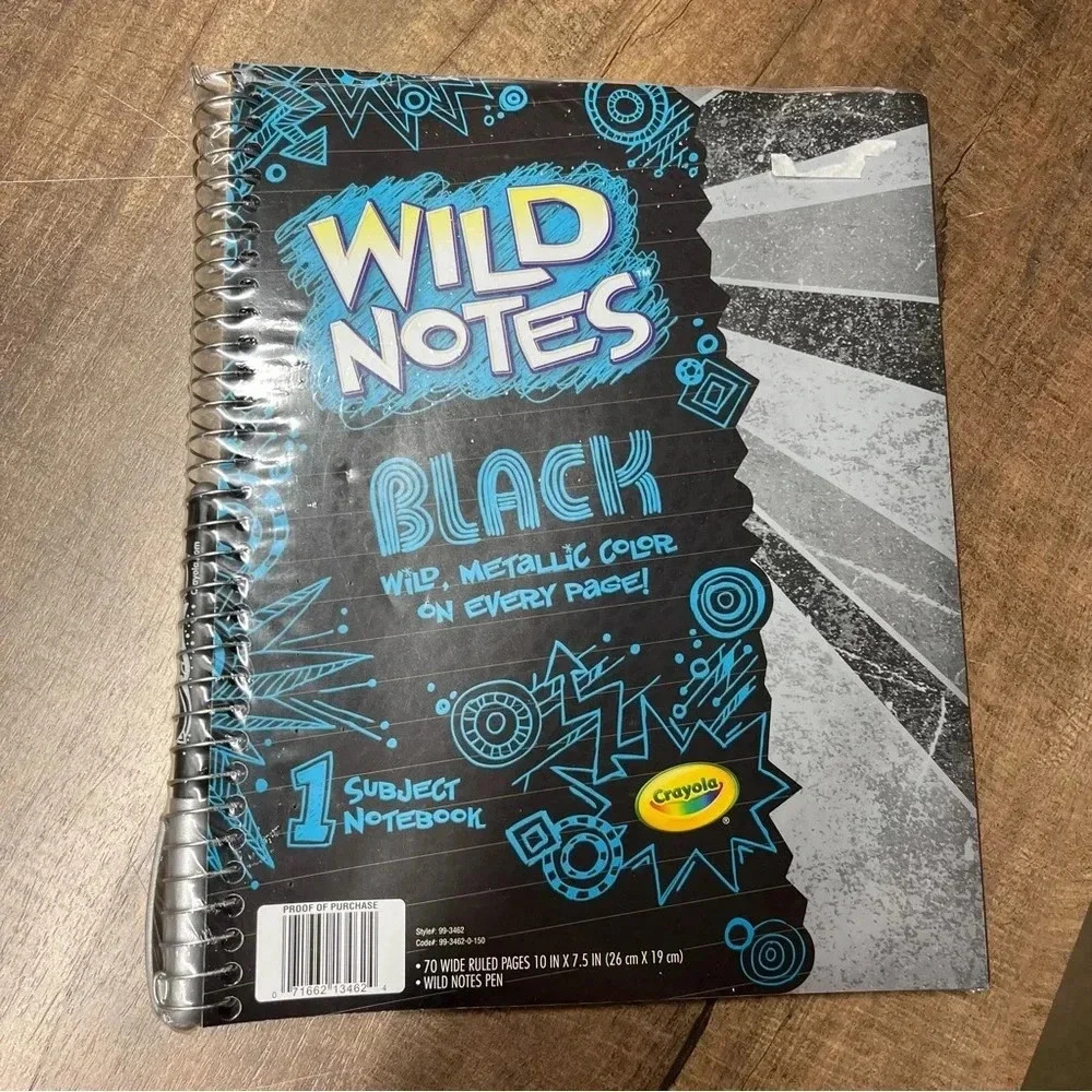 NEW Crayola Wild Notes Black 1 Subject Notebook Silver Metalic Marker Super Rare